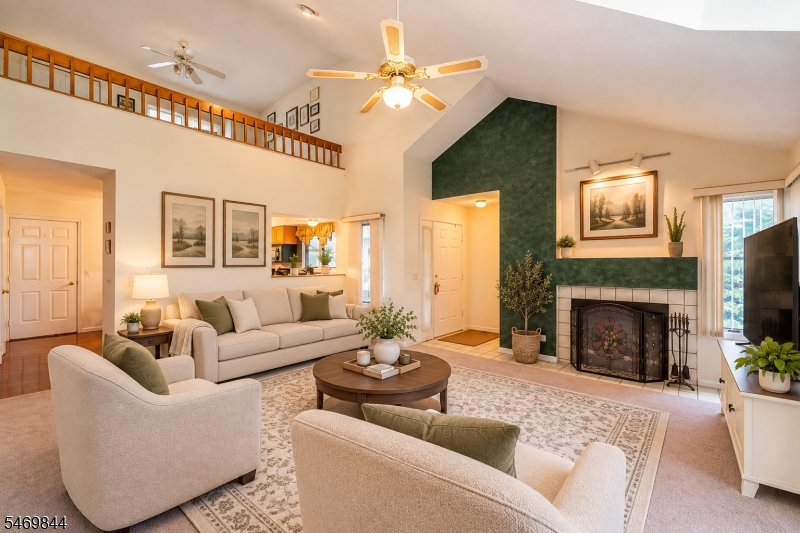 60 Red Oak Terrace Jefferson NJ 07438