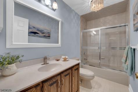 1 Partridge Court Allamuchy NJ 07840