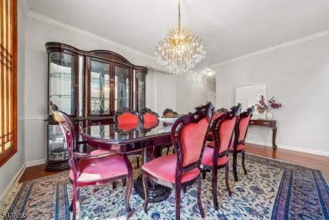 11 Hopkins Court Parsippany-troy Hills NJ 07054