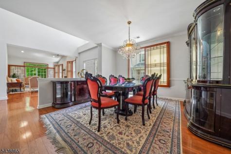 11 Hopkins Court Parsippany-troy Hills NJ 07054