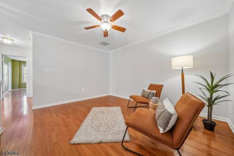 11 Hopkins Court Parsippany-troy Hills NJ 07054