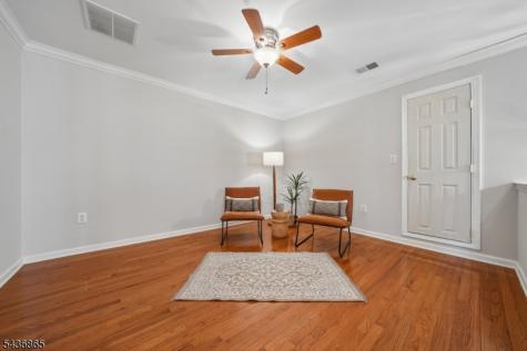 11 Hopkins Court Parsippany-troy Hills NJ 07054