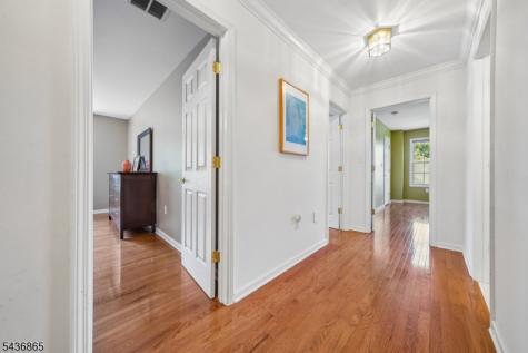 11 Hopkins Court Parsippany-troy Hills NJ 07054