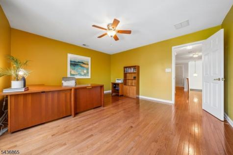 11 Hopkins Court Parsippany-troy Hills NJ 07054