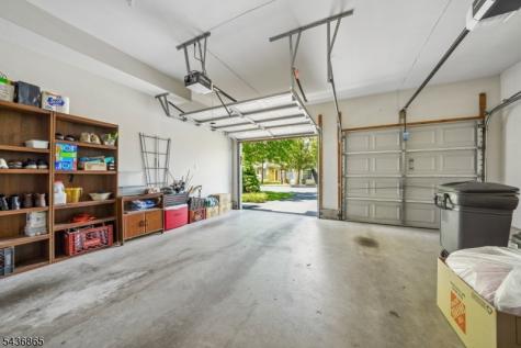 11 Hopkins Court Parsippany-troy Hills NJ 07054