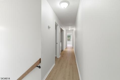 10 Leahy Court Franklin NJ 08873