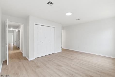 10 Leahy Court Franklin NJ 08873