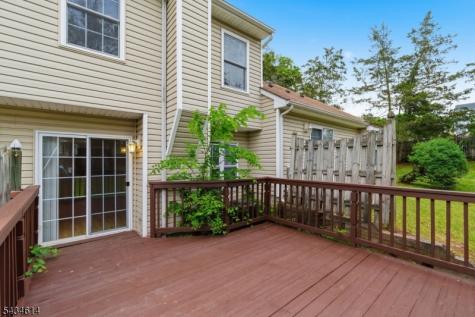 10 Leahy Court Franklin NJ 08873