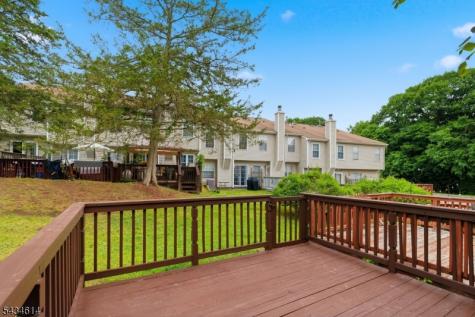 10 Leahy Court Franklin NJ 08873