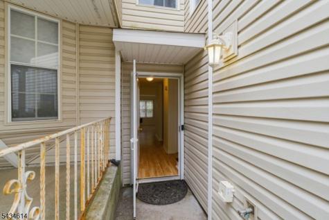10 Leahy Court Franklin NJ 08873
