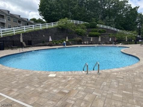 4206 Hoover Lane Rockaway NJ 07885