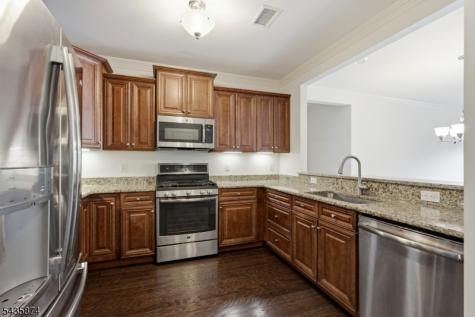 4206 Hoover Lane Rockaway NJ 07885