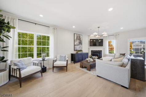 7 Pimlico Place Oakland NJ 07436