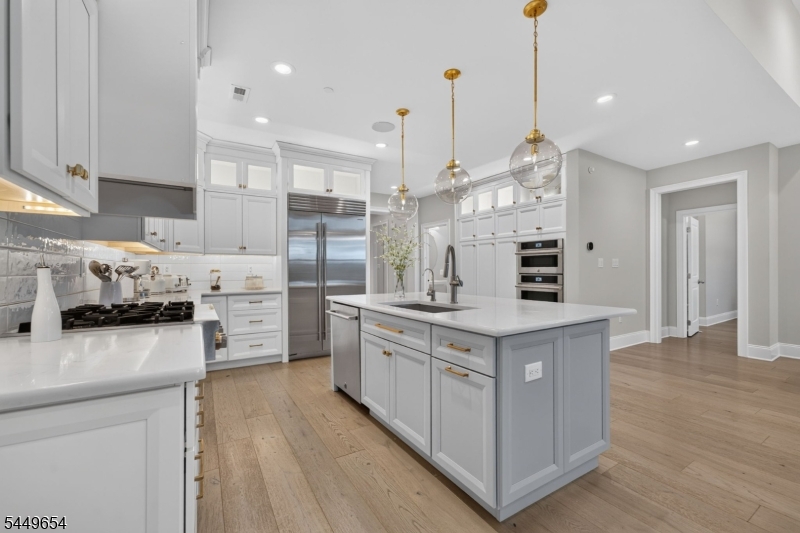 6 Concord Court Warren NJ 07059