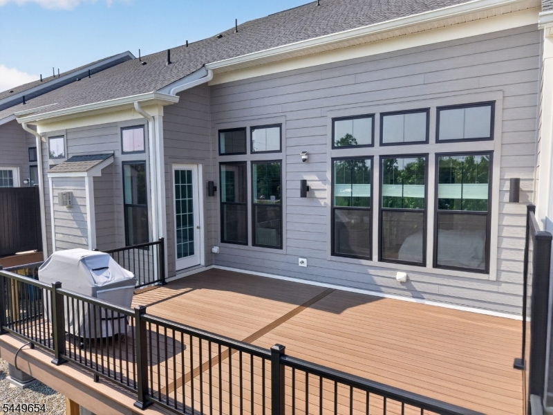 6 Concord Court Warren NJ 07059