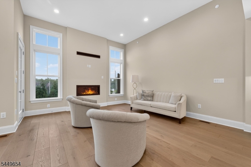 6 Concord Court Warren NJ 07059