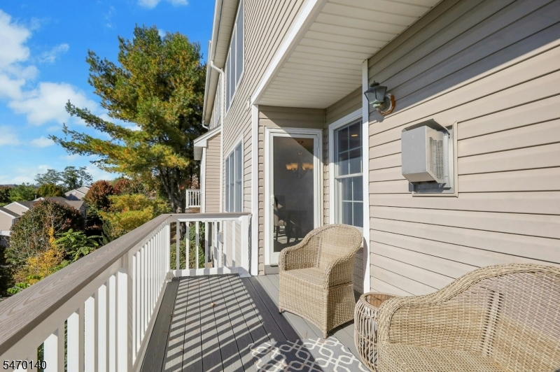 74 Lakeview Court Pompton Lakes NJ 07442