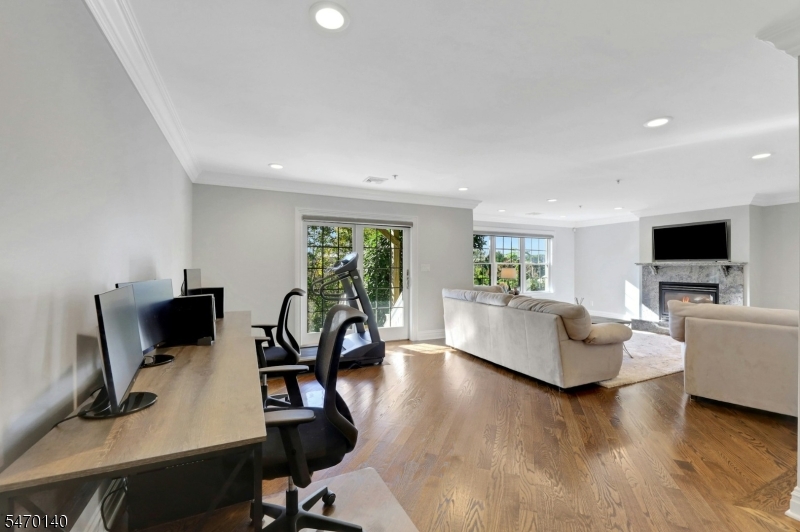 74 Lakeview Court Pompton Lakes NJ 07442