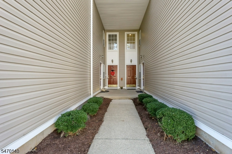 74 Lakeview Court Pompton Lakes NJ 07442