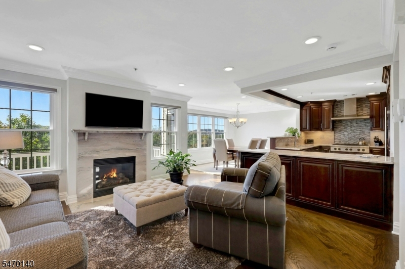74 Lakeview Court Pompton Lakes NJ 07442