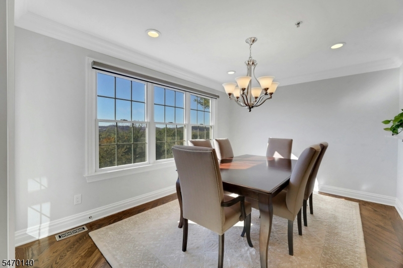 74 Lakeview Court Pompton Lakes NJ 07442
