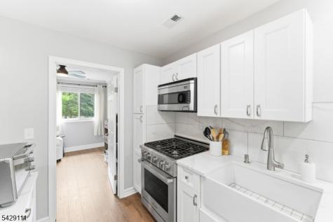 2 Falkenstein Drive Vernon NJ 07462