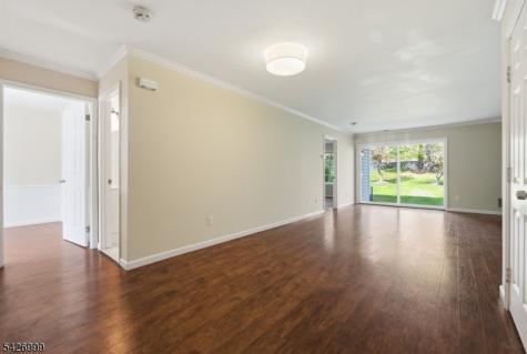 55 Oswestry Way Franklin NJ 08873