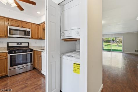 55 Oswestry Way Franklin NJ 08873