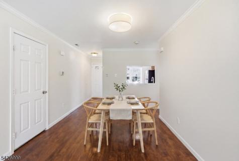 55 Oswestry Way Franklin NJ 08873