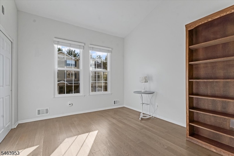 31 Witherspoon Court Morris NJ 07960