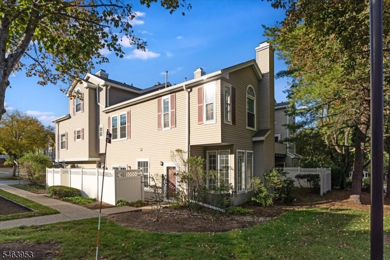31 Witherspoon Court Morris NJ 07960