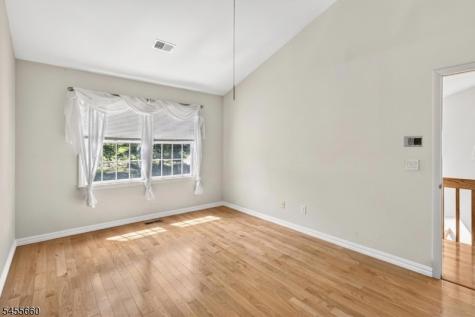 44 Ryan Lane Lincoln Park NJ 07035