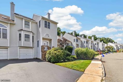 44 Ryan Lane Lincoln Park NJ 07035