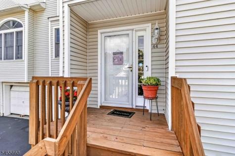 44 Ryan Lane Lincoln Park NJ 07035