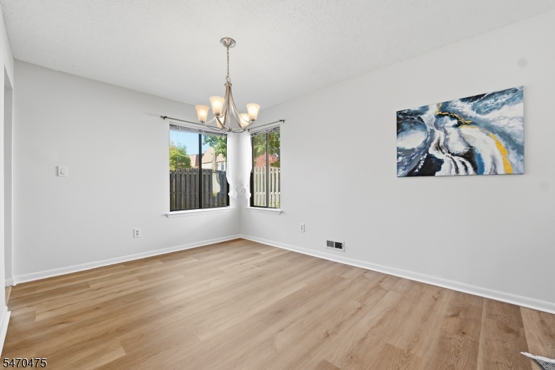 17 Park Gate Drive Edison NJ 08820