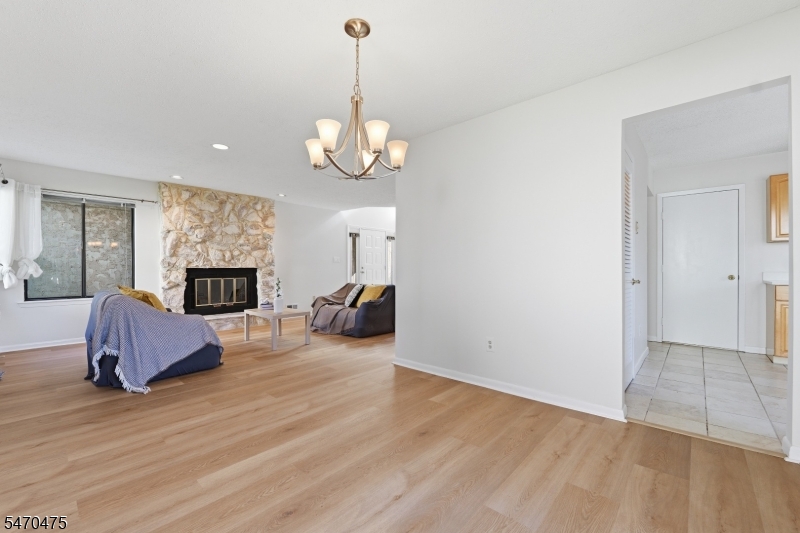 17 Park Gate Drive Edison NJ 08820