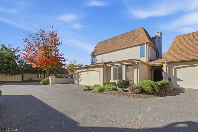17 Park Gate Drive Edison NJ 08820