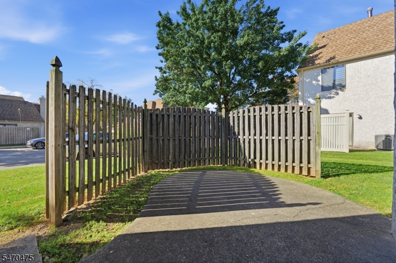 17 Park Gate Drive Edison NJ 08820