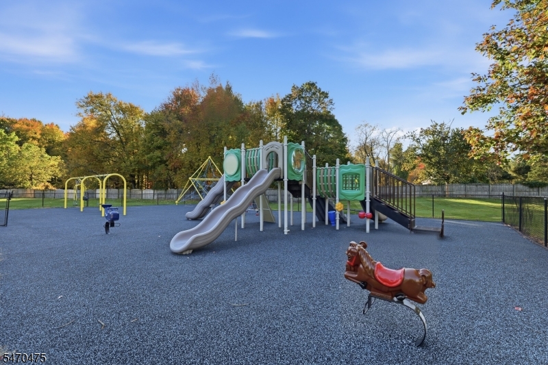17 Park Gate Drive Edison NJ 08820