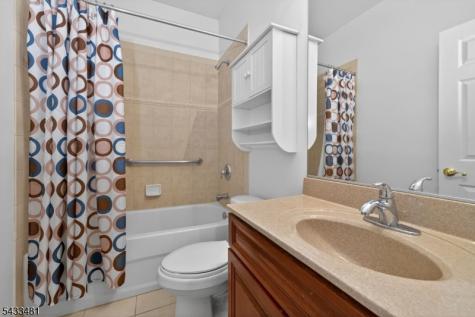 21 Samson Drive Raritan NJ 08822