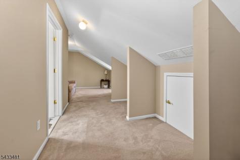 21 Samson Drive Raritan NJ 08822