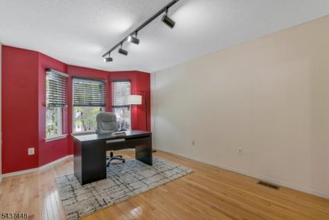 34 Topaz Drive Franklin NJ 08823
