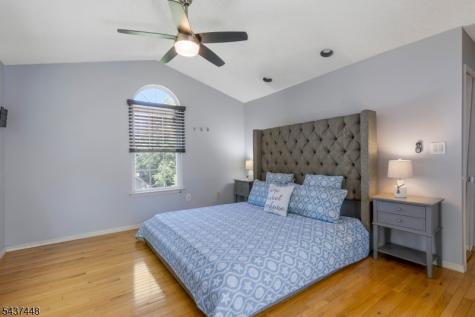 34 Topaz Drive Franklin NJ 08823