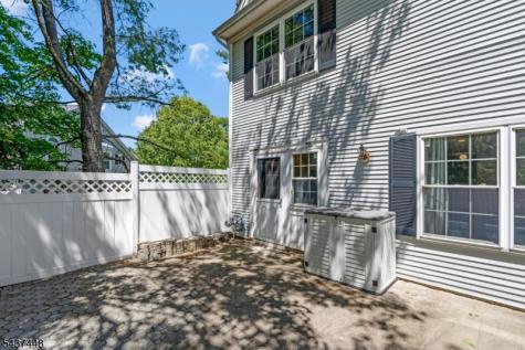 34 Topaz Drive Franklin NJ 08823