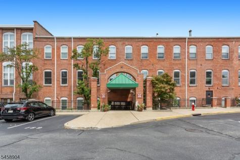 260 Main Street Little Falls NJ 07424