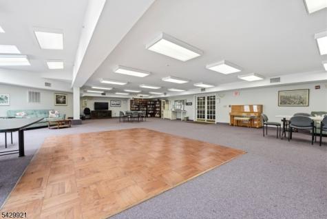 401 Dercole Court Norwood NJ 07648