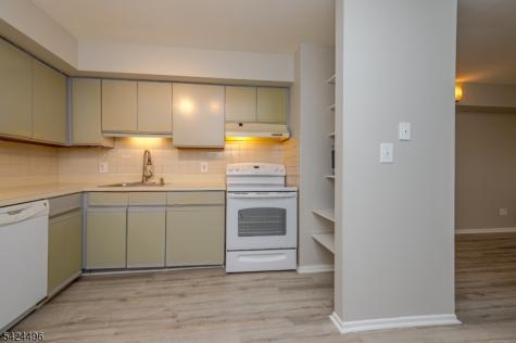 12 J Avon Drive East Windsor NJ 08520