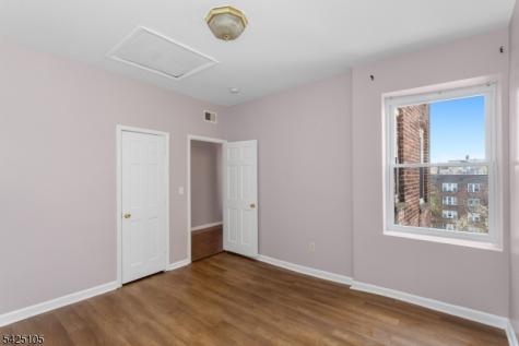 133 N Maple Avenue East Orange NJ 07017