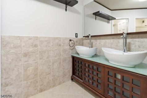 2 Claridge Drive Verona NJ 07044