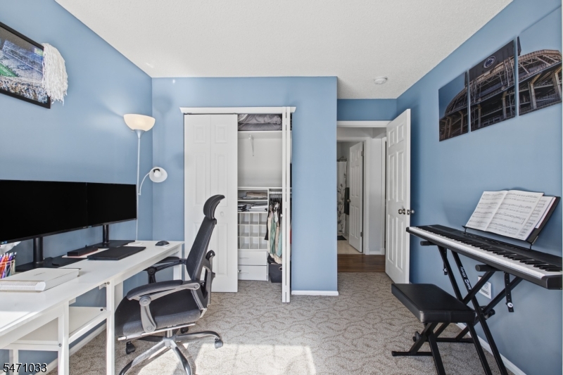 1218 Magnolia Lane Branchburg NJ 08876